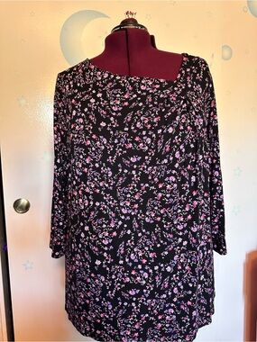 Lane Bryant Black Floral Tunic Top with Pink & Purple Blossoms